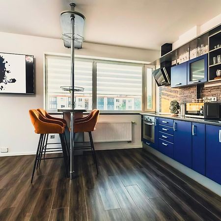 Center Pearl 2Br Wifi Easy-Check-In Apartment Klaipeda Luaran gambar