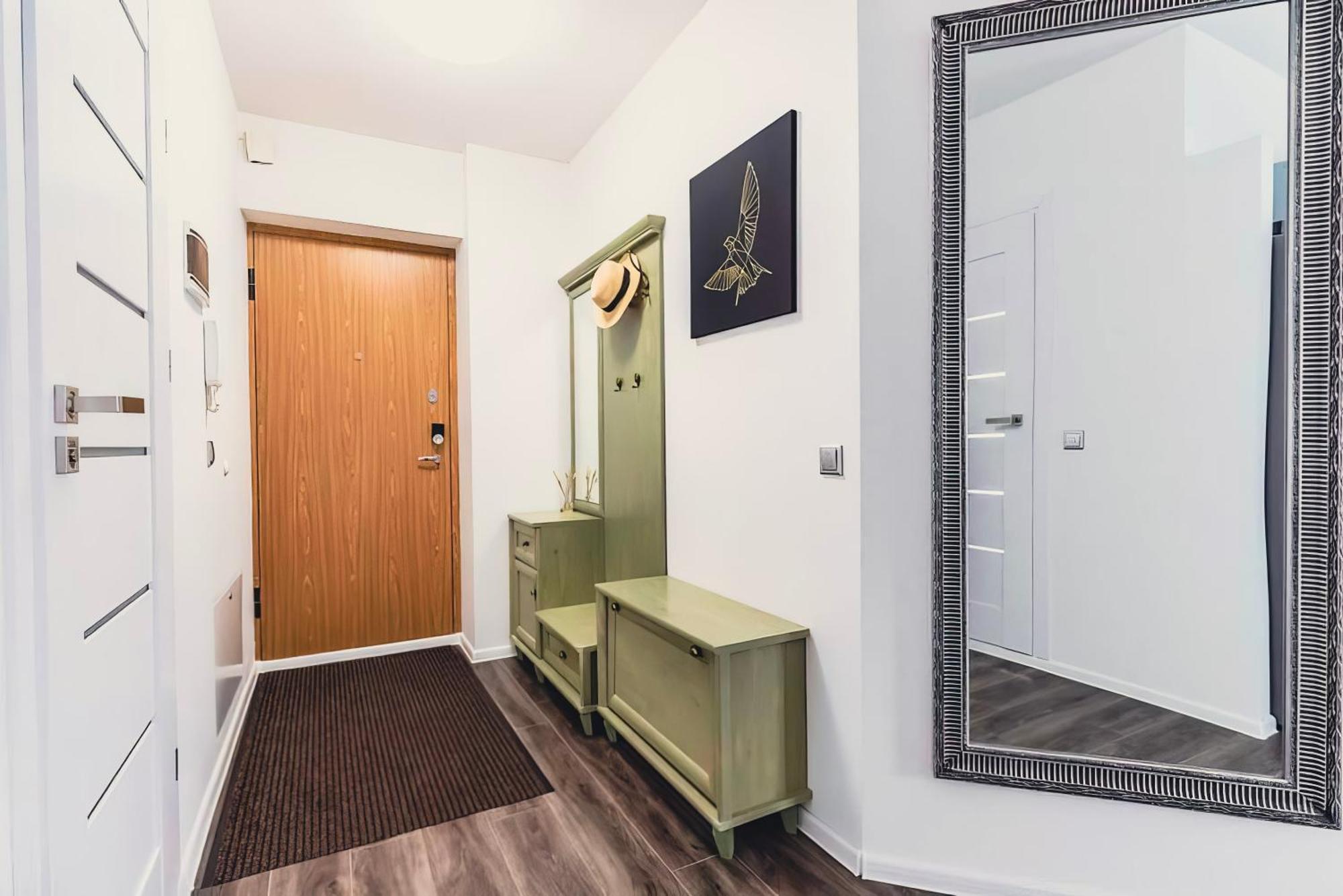 Center Pearl 2Br Wifi Easy-Check-In Apartment Klaipeda Luaran gambar