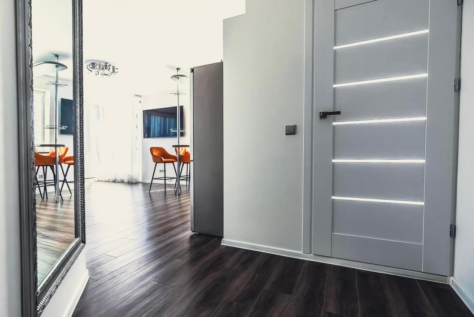 Center Pearl 2Br Wifi Easy-Check-In Apartment Klaipeda Luaran gambar