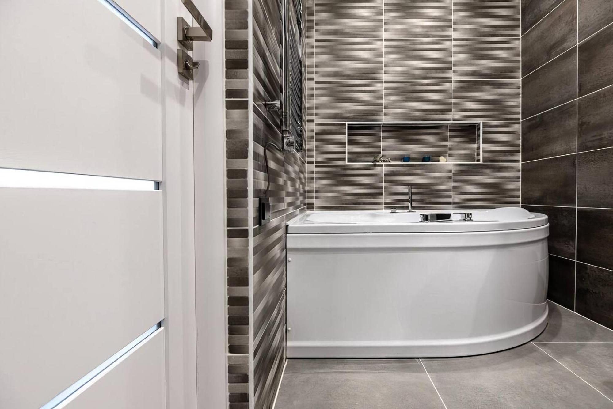 Center Pearl 2Br Wifi Easy-Check-In Apartment Klaipeda Luaran gambar